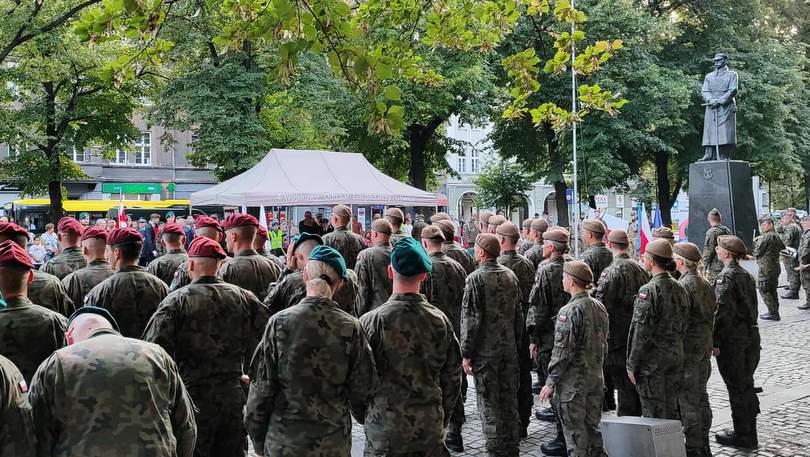 Święto Wojska Polskiego w Gliwicach: Uroczystości i utrudnienia w ruchu