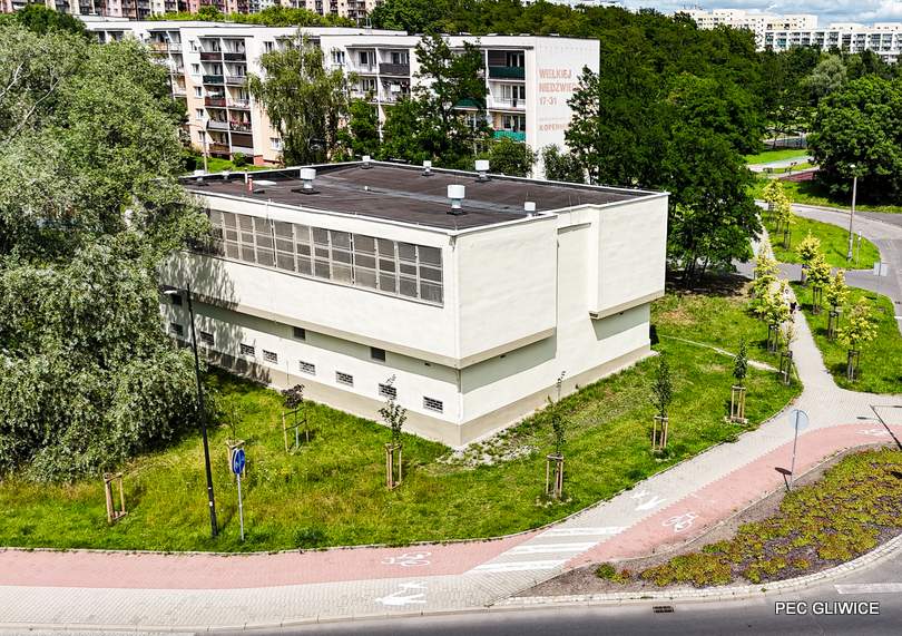 Nowe funkcje dla dwóch budynków PEC Gliwice: inwestycja w instalacje fotowoltaiczne