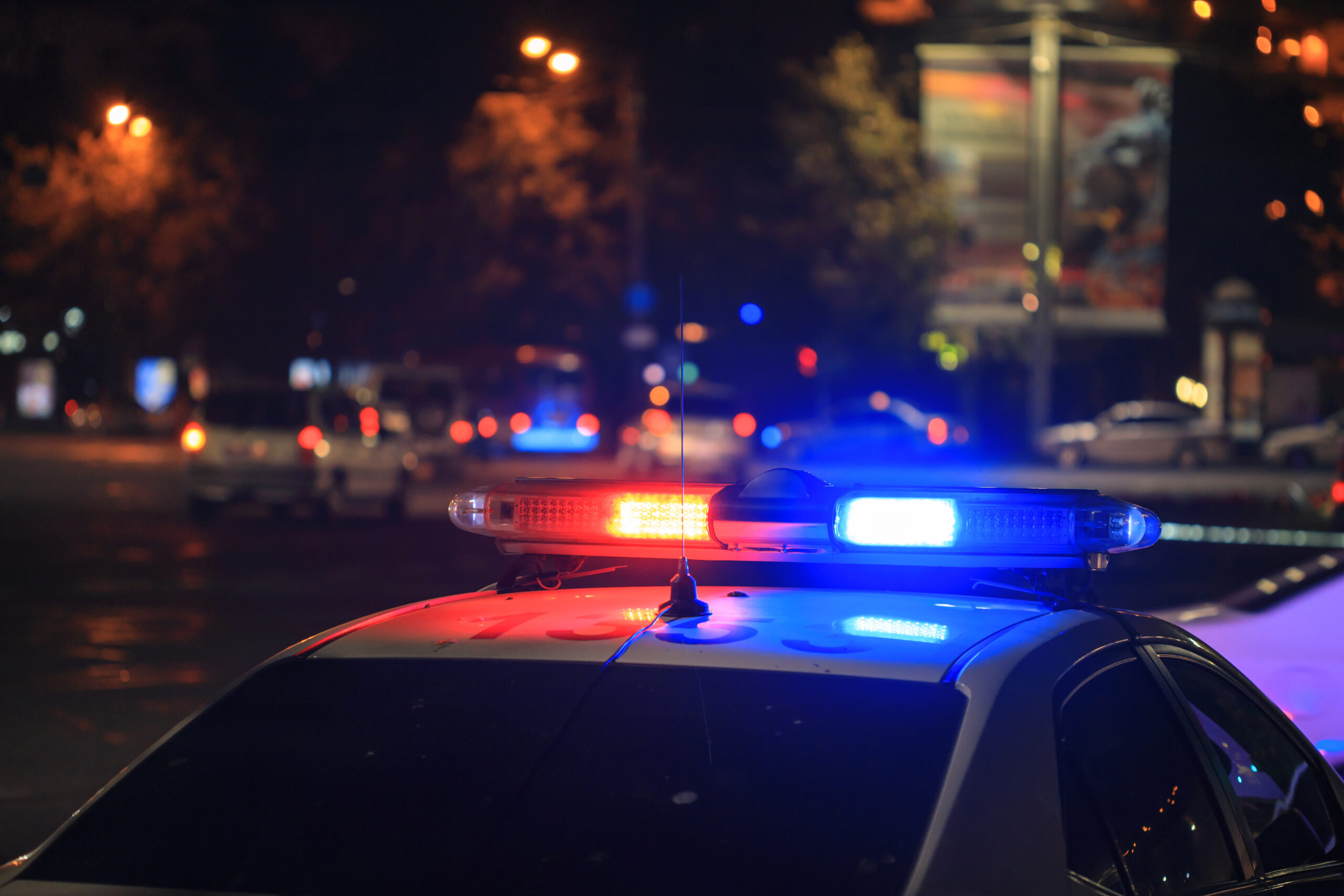 Mieszkańcy Gliwic podziękowali policjantom za pomoc z uciążliwym sąsiadem