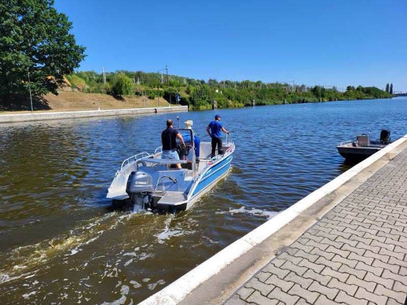 Śnięte ryby w Kanale Gliwickim. Służby monitorują sytuację w powiecie kędzierzyńsko-kozielskim