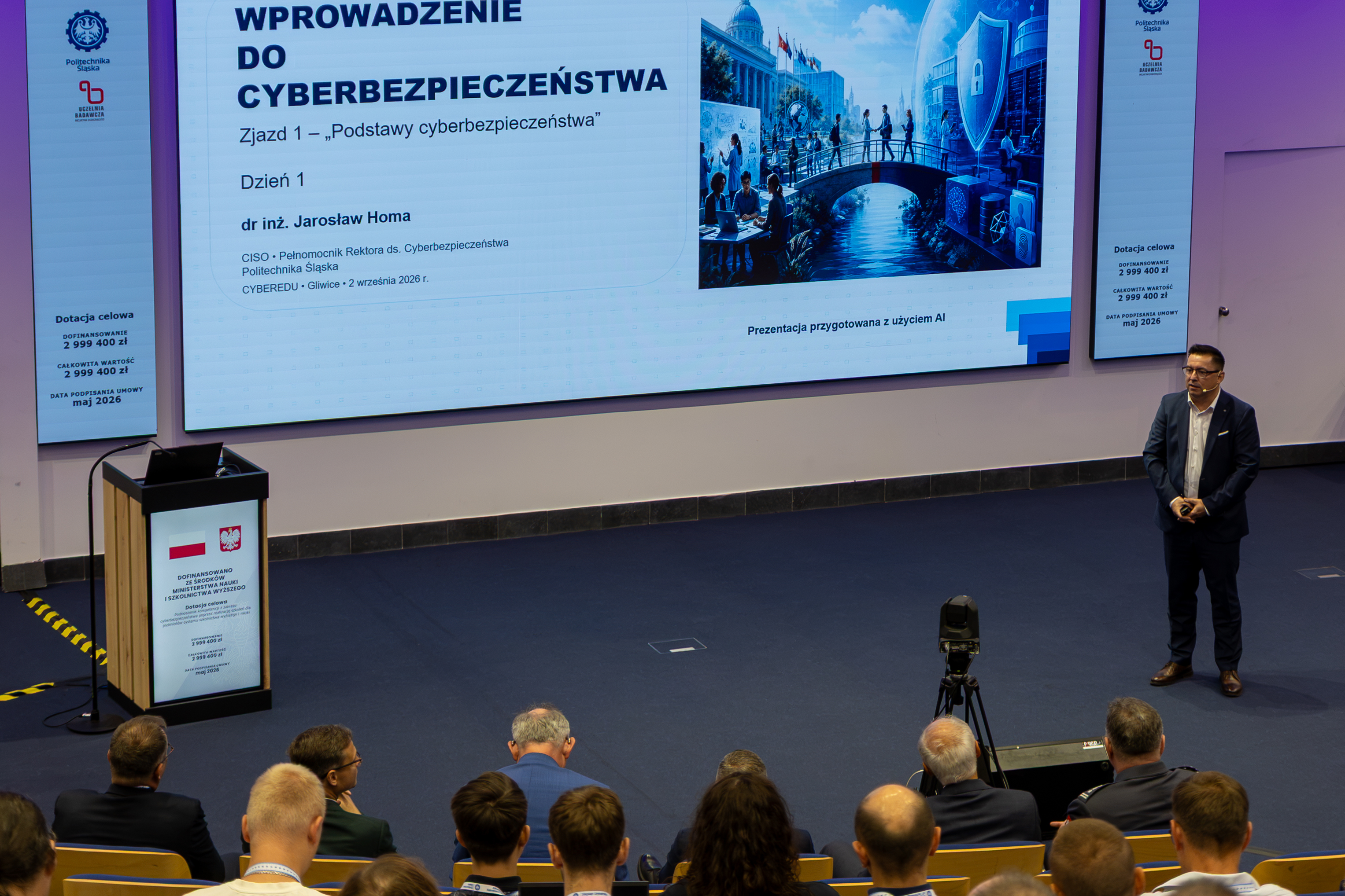 Gliwice: Eksperci z całego kraju szkolą się w zakresie cyberbezpieczeństwa na uczelniach