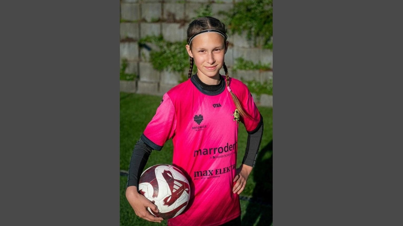 Wielki sukces młodej piłkarki z Ostrożnicy. Paulina Cichoń powołana do kadry Polski U-15!