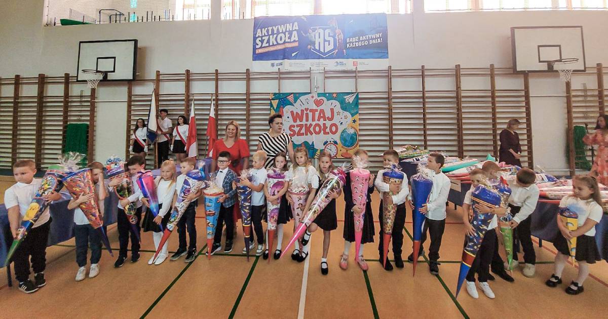 Podwójny początek roku szkolnego w Izbicku