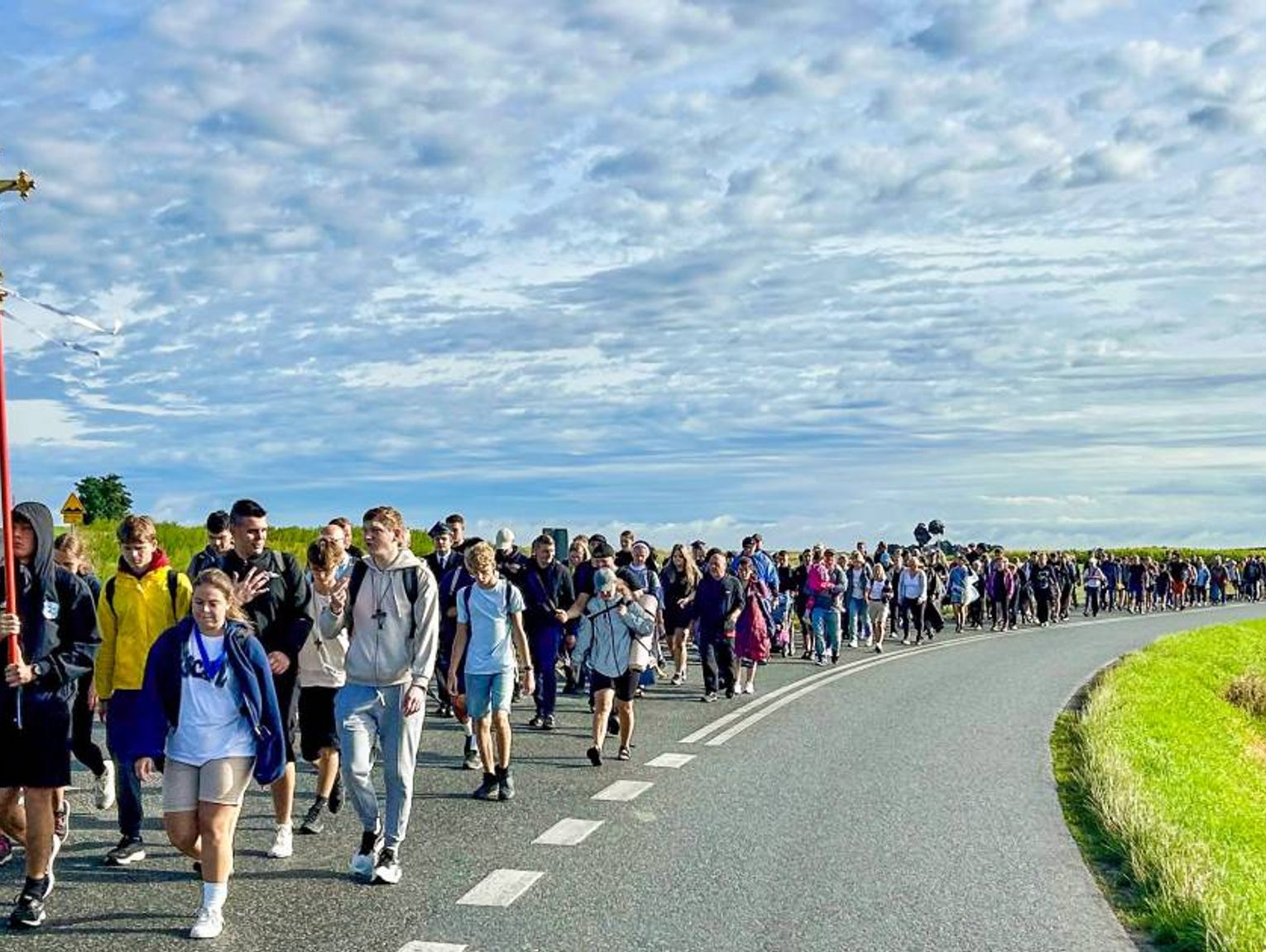 Pielgrzymi z Jemielnicy wyruszyli na Górę Świętej Anny