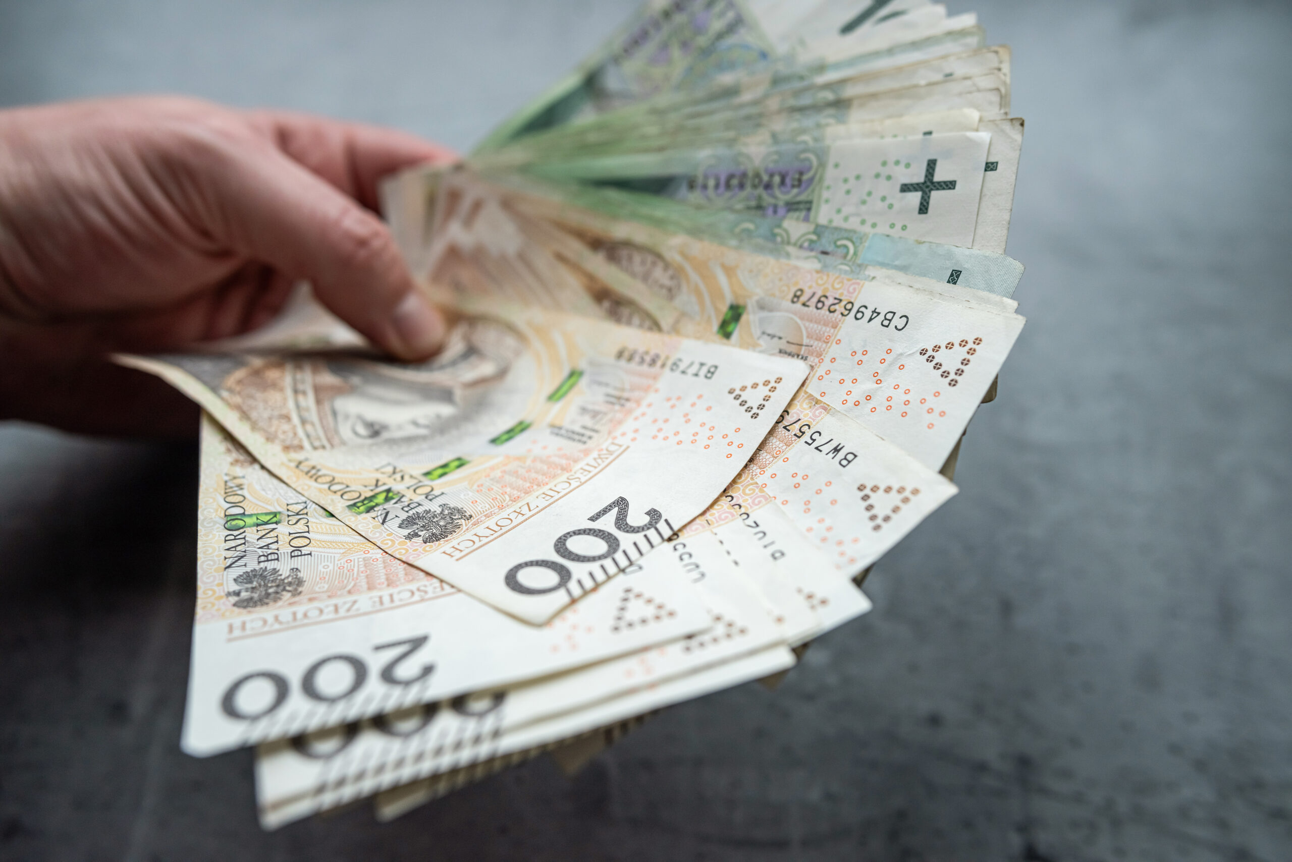 Czternasta emerytura już od 1 września. ZUS przeleje pieniądze automatycznie