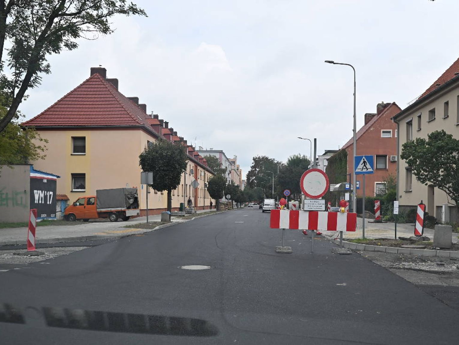 Ulica Damrota w Kędzierzynie-Koźlu częściowo otwarta. Remont potrwa dłużej