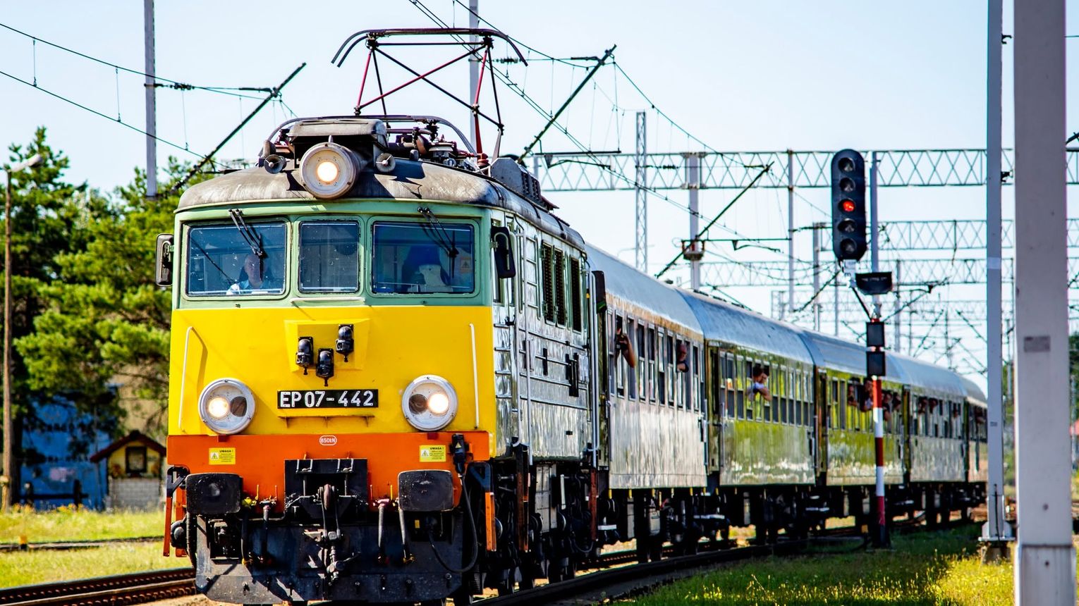 Wyjątkowy pociąg retro w Kędzierzynie-Koźlu. Postój potrwa tylko minutę