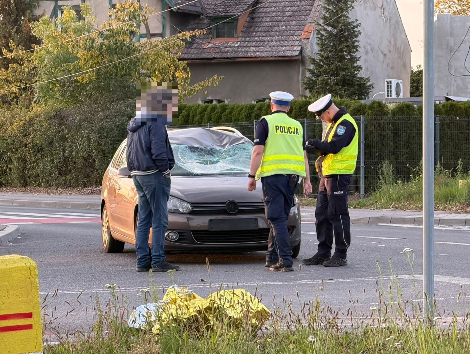 Wypadek na ulicy Gliwickiej w Kędzierzynie-Koźlu. Rowerzysta w stanie krytycznym