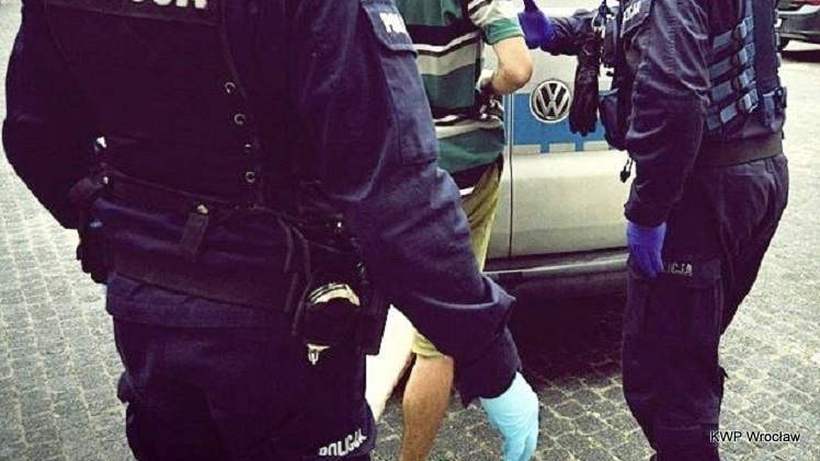 Agresja wobec byłej partnerki i policjanta. Mieszkaniec Zabrza w areszcie