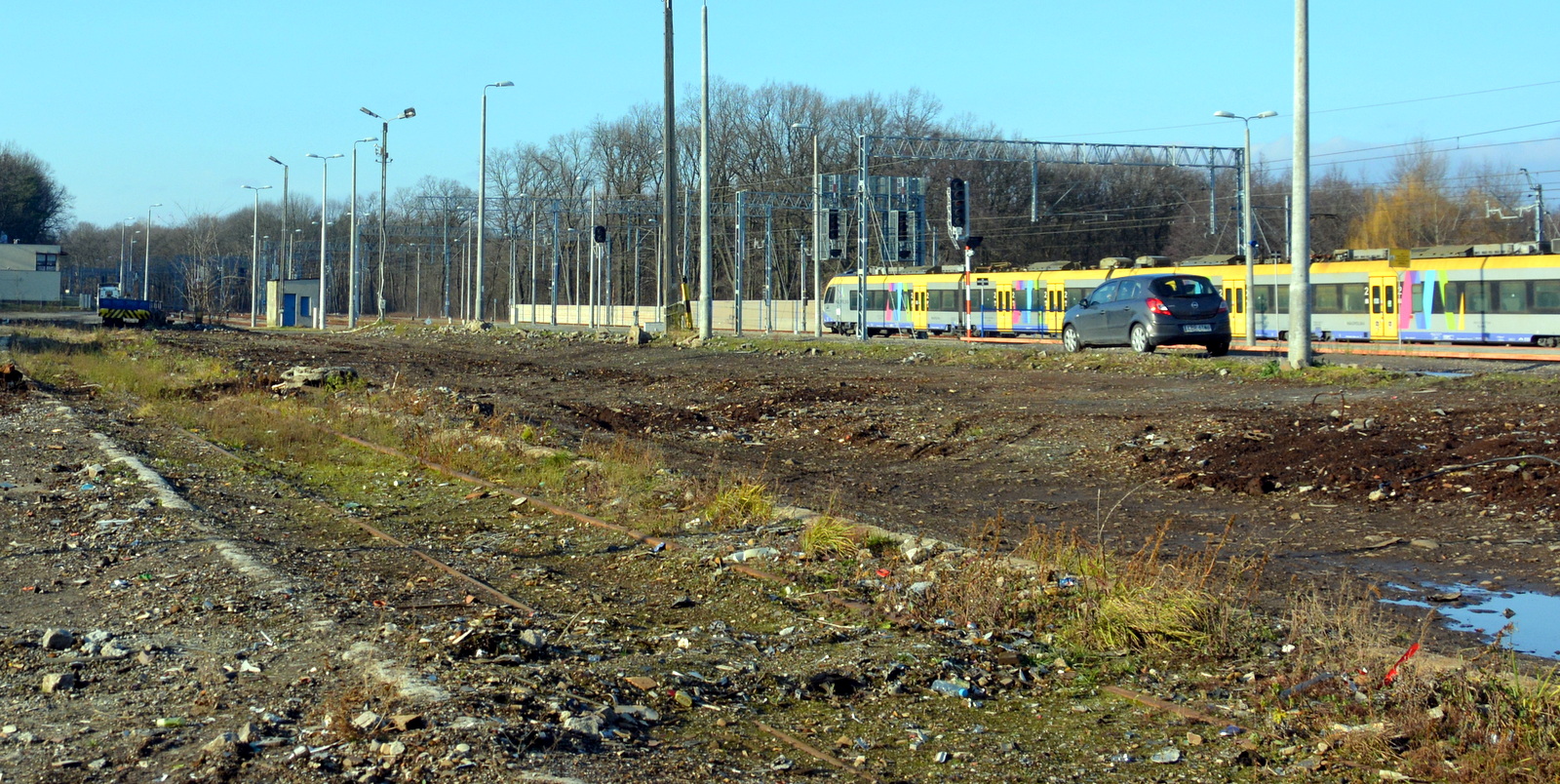 Strzelce Opolskie: Zmiany przy dworcu. Gmina buduje parkingi i poprawia infrastrukturę