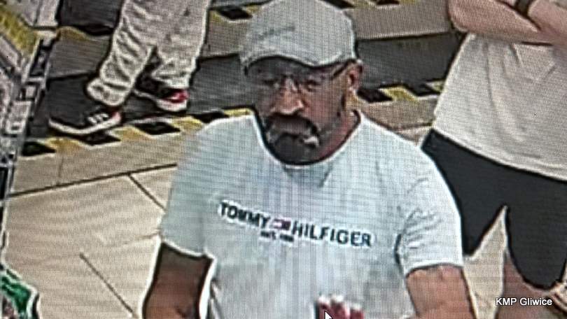 Gliwice: Wyłudził pieniądze w sklepie. Policja publikuje wizerunek mężczyzny