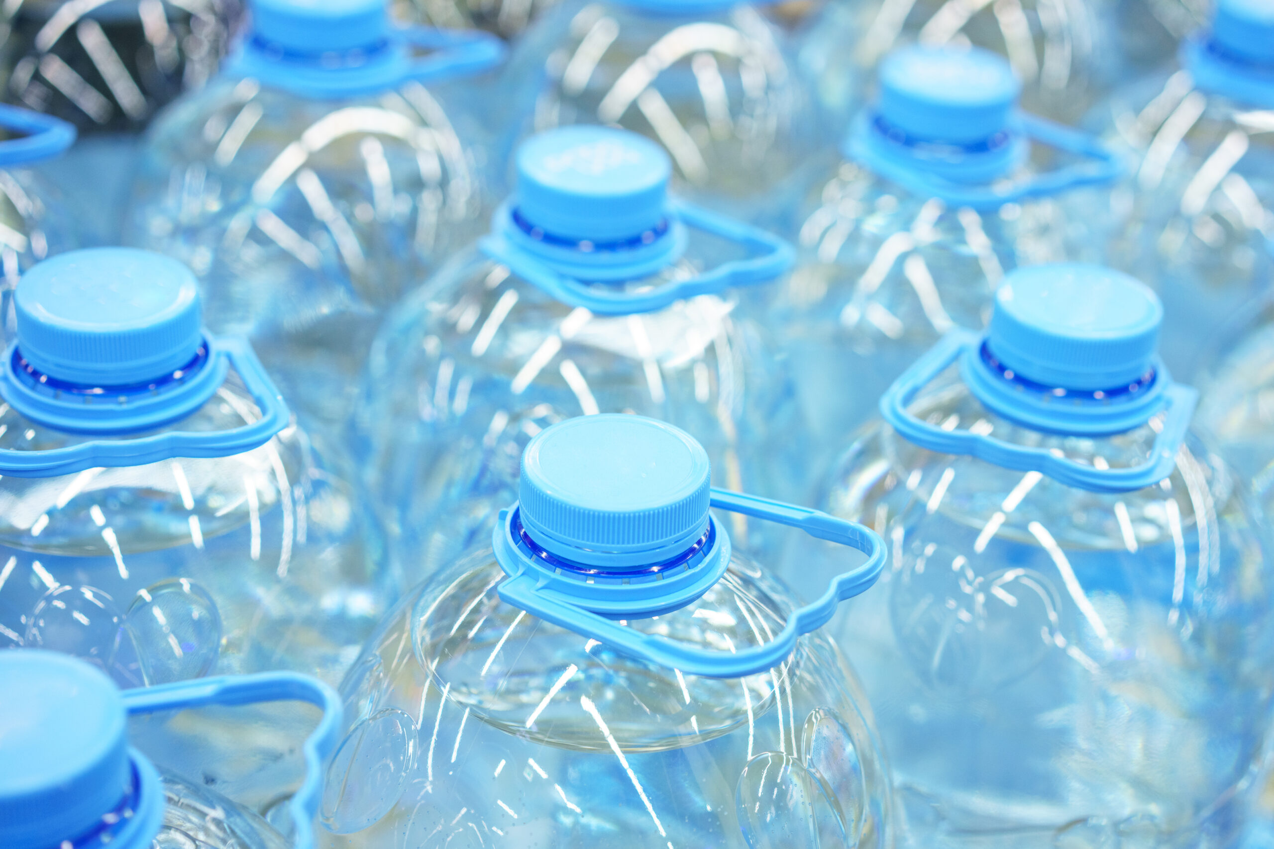 Obowiązkowe butelkomaty i system kaucyjny coraz bliżej. ALDI już nagradza klientów za zwroty