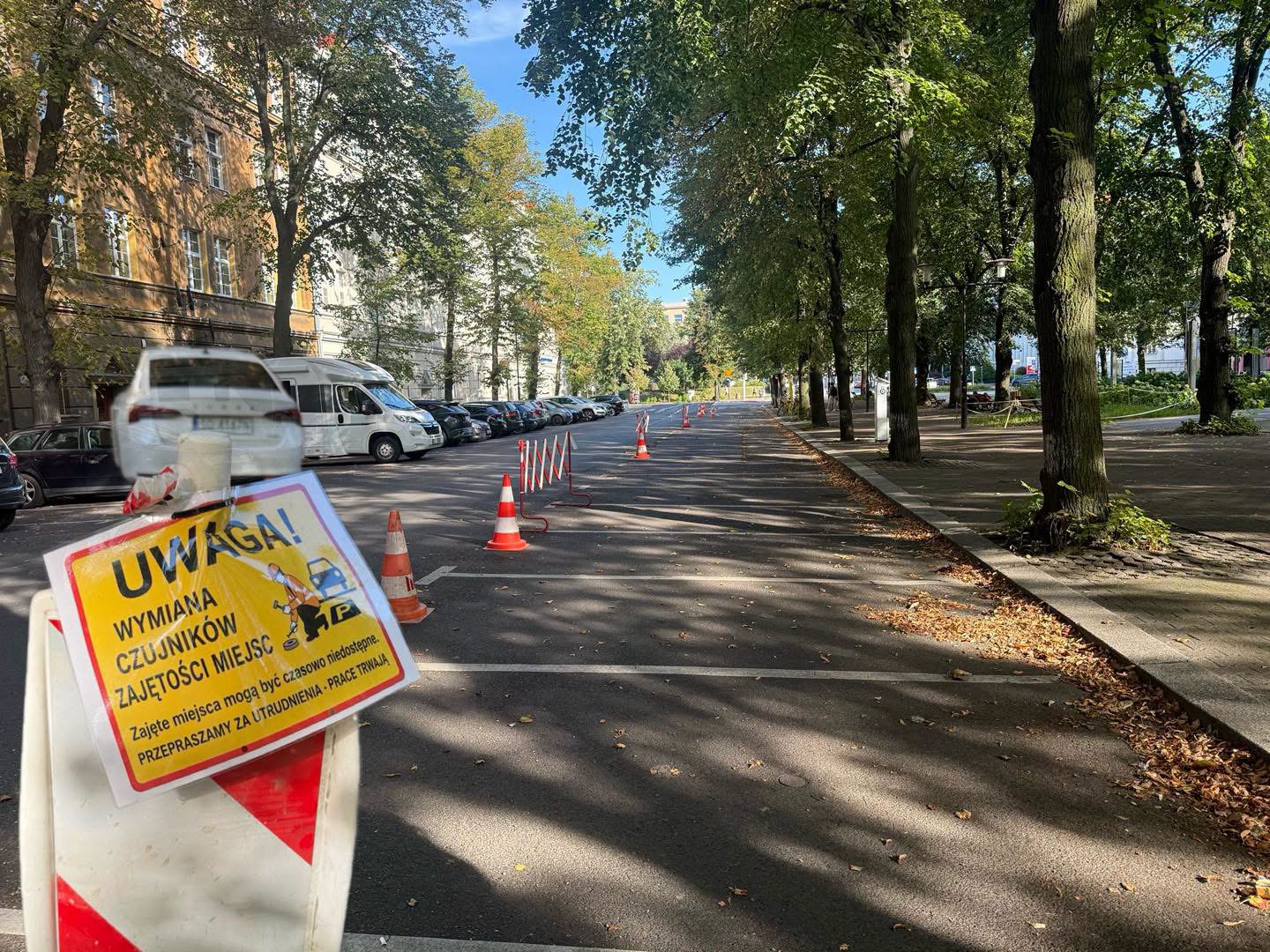 Gliwice rozbudowują system parkingowy: przybędzie czujników i tablic informacyjnych