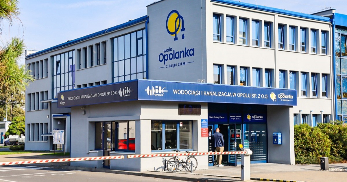 Spór o ceny ścieków w gminie Izbicko: sprawa wraca na wokandę