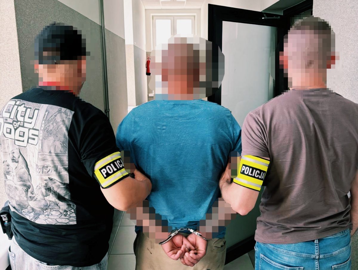 Warszawa: 53-latek poszukiwany listem gończym zatrzymany w miejscu pracy na Mokotowie
