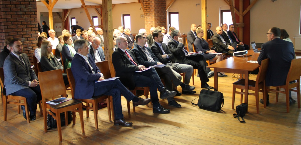 Krapkowice: Konferencja poświęcona Partnerstwu Publiczno-Prywatnemu